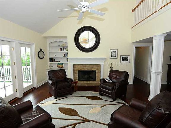 4th image of 11162 Crescent Bay Blvd