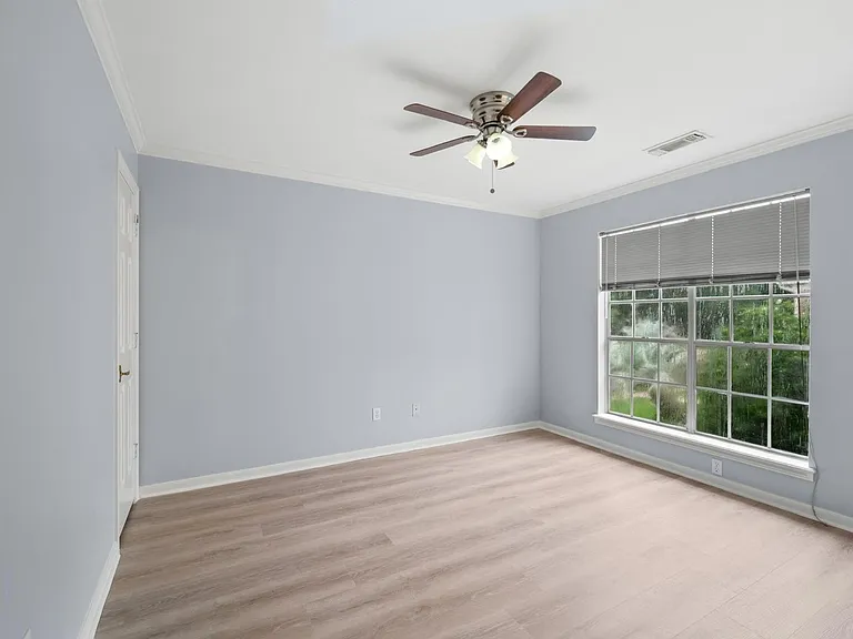 3622 Springhill Ln — Photo 22