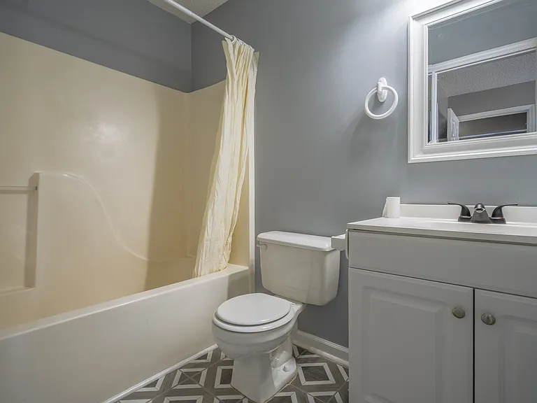 910 Brett Dr #64 — Photo 8