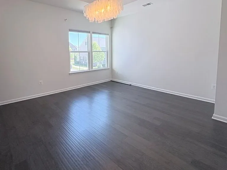 22110 Fulmer Ave — Photo 19