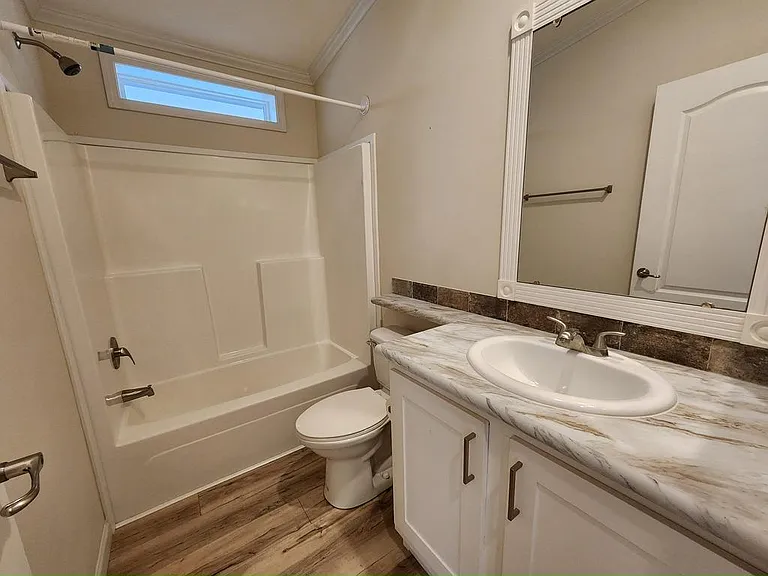 215 Caviller Ct #215 — Photo 9