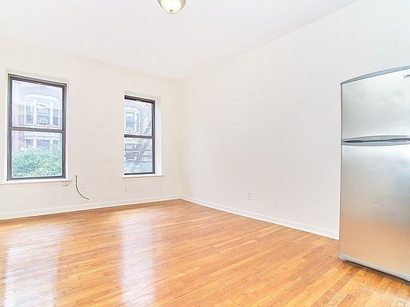 5th image of 205 W 80th St APT 3A