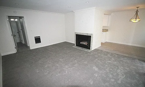 Floor plan Huge 1Bdrm