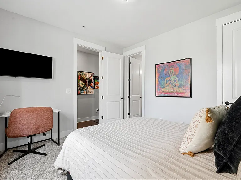 285 Castleberry Hill Walk SW — Photo 6