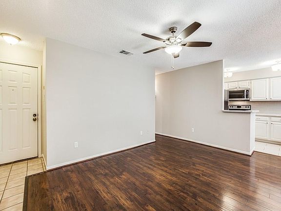 2nd image of 1308 Memory Ln APT 5112