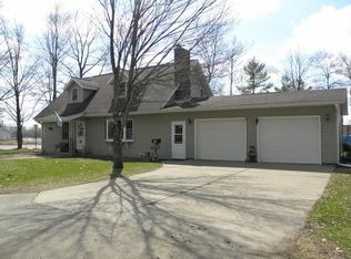 514 Wyoming St, Phillips, WI 54555