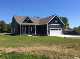 103 Quail Run, Woodlawn, IL 62898