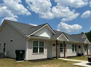 112 Lakeside Dr #A, Taylors, SC 29687