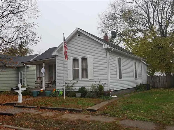 907 N 9th St, Vincennes, IN 47591