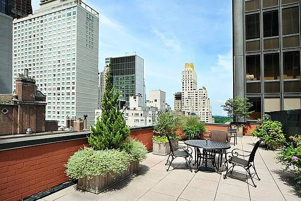 Rented by Ann Ferguson, LLC | media 18