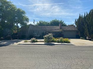 424 Sierra Dr, Exeter, CA 93221