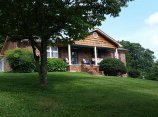 1473 Crest View Cir, Morristown, TN 37814