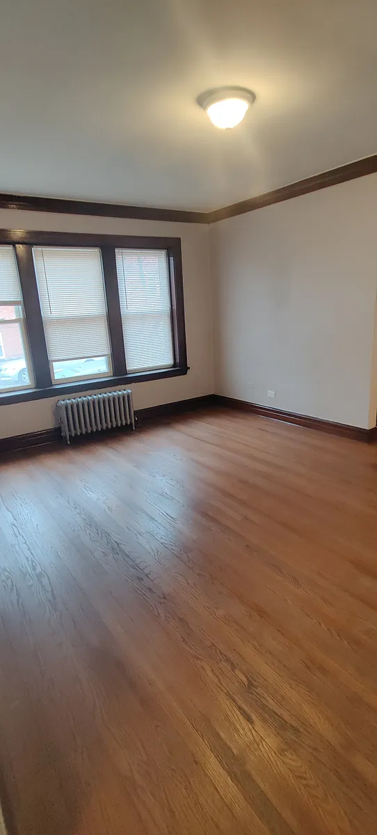 Building Photo - 3101 N Kolmar Ave #1