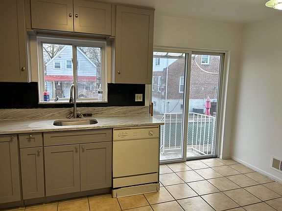 Kitchen, backyard door
