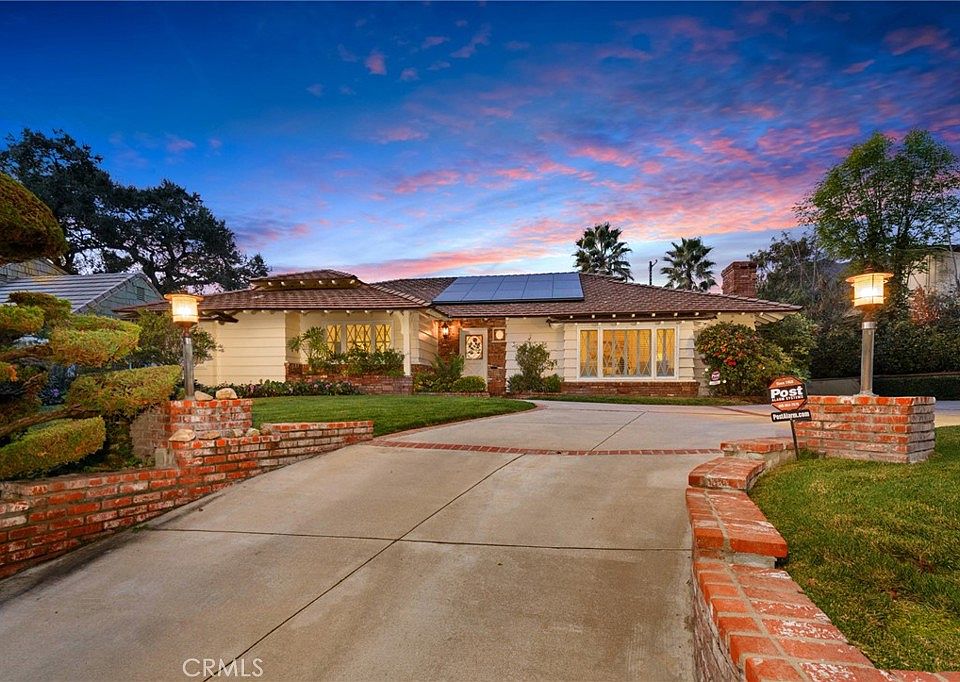 1st image of 1719 Highland Oaks Dr