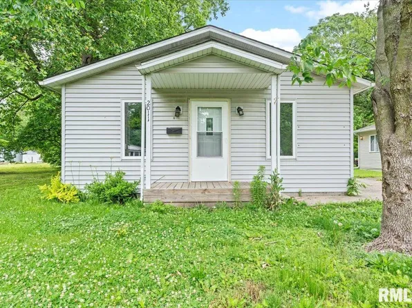 2011 E Keys Ave, Springfield, IL 62702