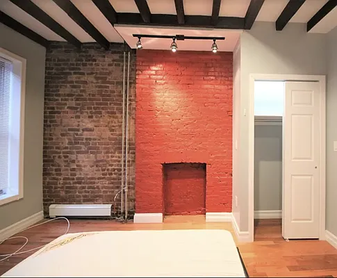 Rented by MADEHOME | media 6