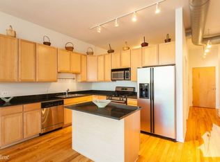 4024 N Francisco Ave, Chicago, IL 60618