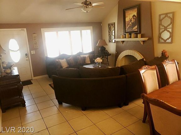 4th image of 4068 Arrowood Dr