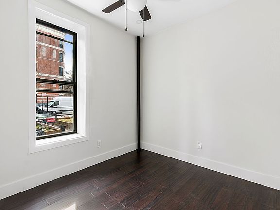 4th image of 214 Bradhurst Ave Unit 3