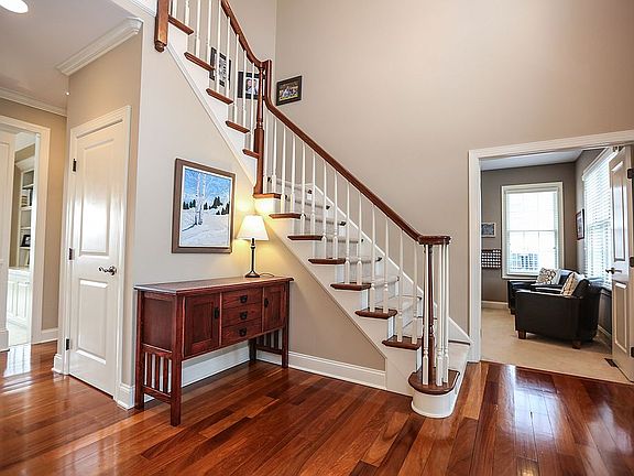 Foyer/Entry Hall