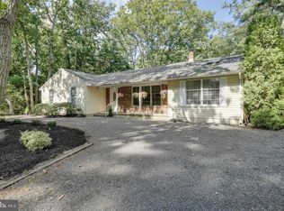 223 Stokes Rd, Medford Lakes, NJ 08055
