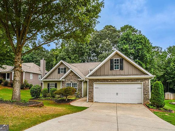 2nd image of 192 Ashebrooke Way