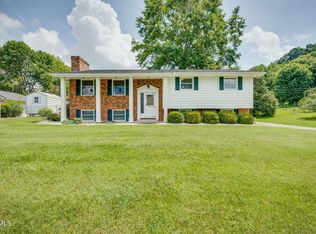 708 Hill Rd, Kingsport, TN 37664