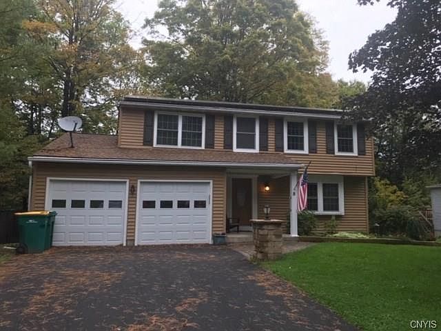 1st image of 8 Endora Dr