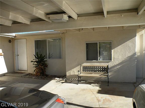 3rd image of 2347 Palma Vista Ave
