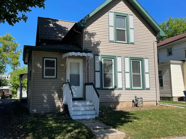 831 Central St, Oshkosh, WI 54901