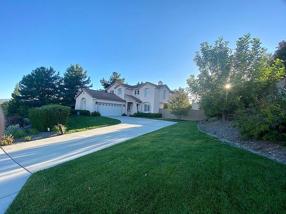 2nd image of 1044 Darwin Dr