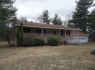 83 Reservoir Rd, Peru, NY 12972