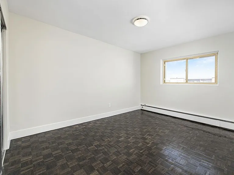 321 Marland Ave — Photo 17