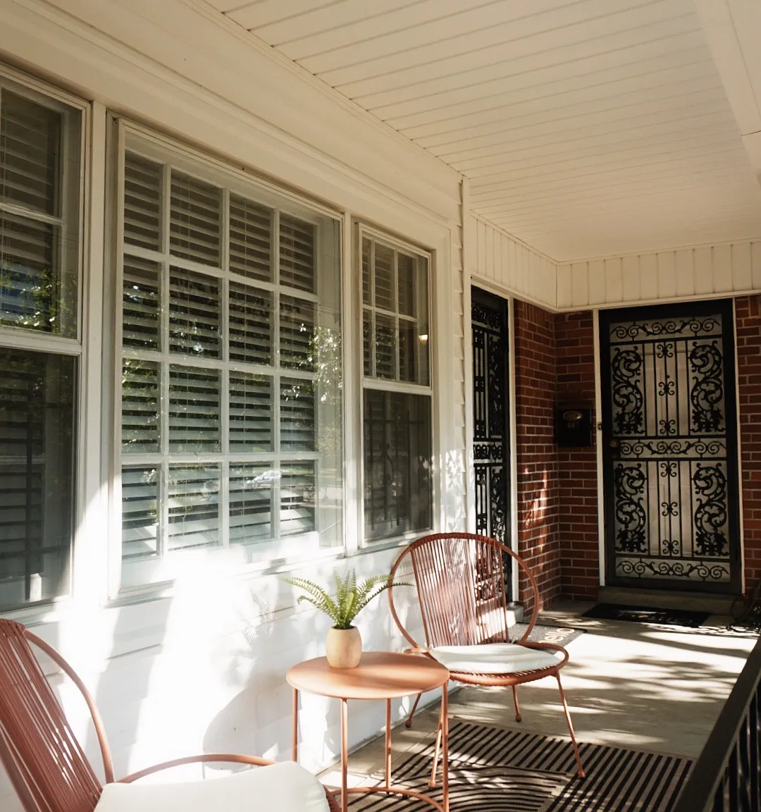 2 bed, 1000 sqft, $2,100 — Photo 2