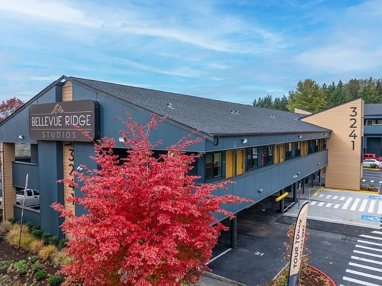 Bellevue Ridge — Photo 2