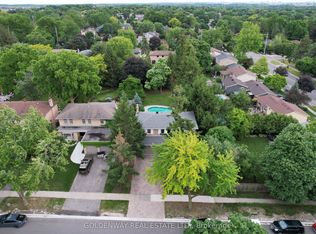 3 Sir Lancelot Dr, Markham, ON L3P3S3