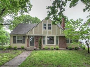 4638 W 70th Ter, Prairie Village, KS 66208