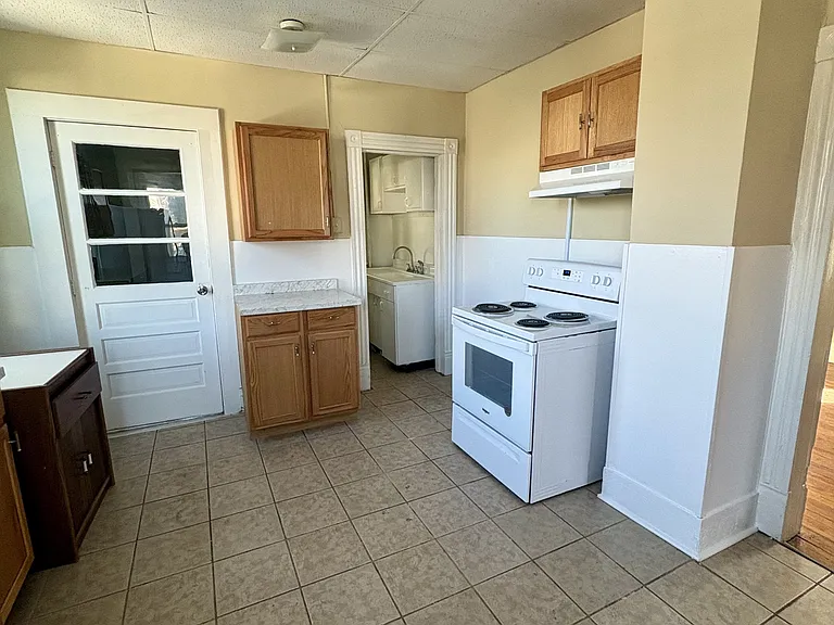 833 Fig St — Photo 6
