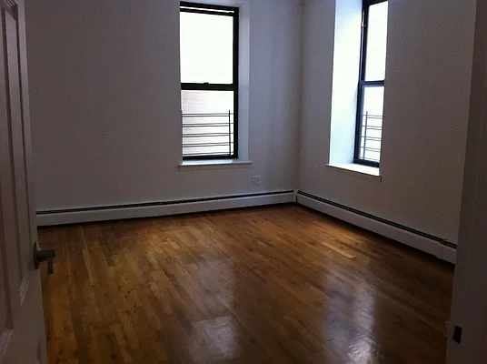 Rented by Sandra Ospina, Licensed Real Estate Broker | media 27