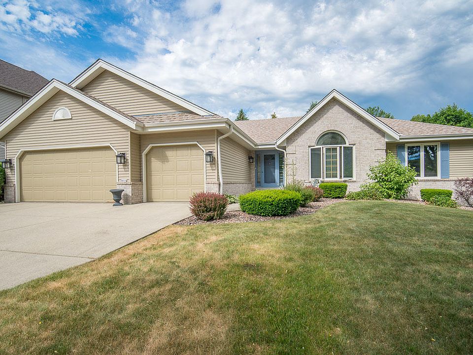 1st image of 8029 S Meadowcreek Ct