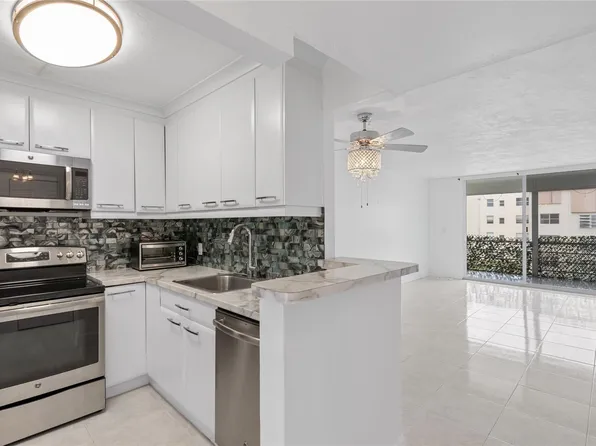 2841 Somerset Drive #311, Lauderdale Lakes, FL 33311