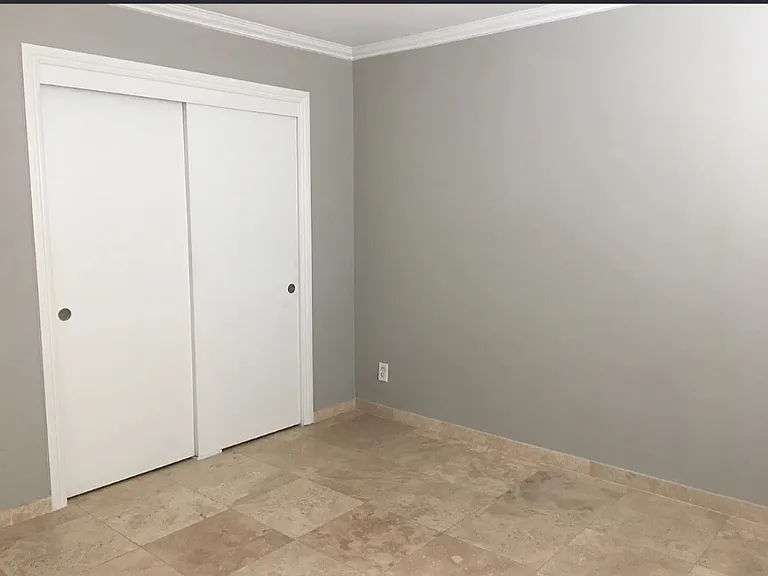 1619 Colby Ave #4 — Photo 10