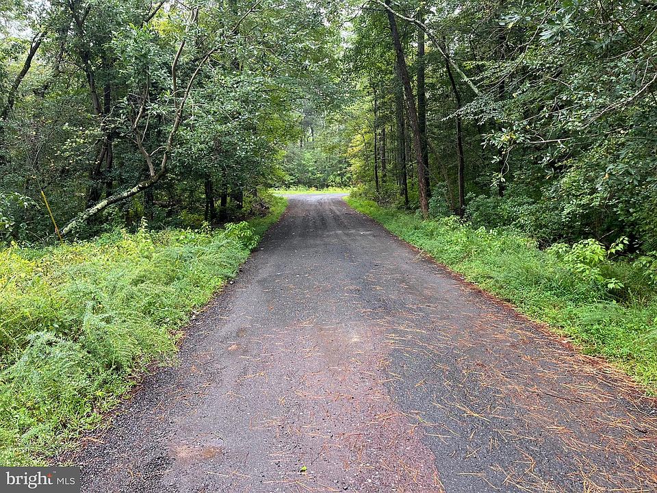 2nd image of 20 Chrystal Rd