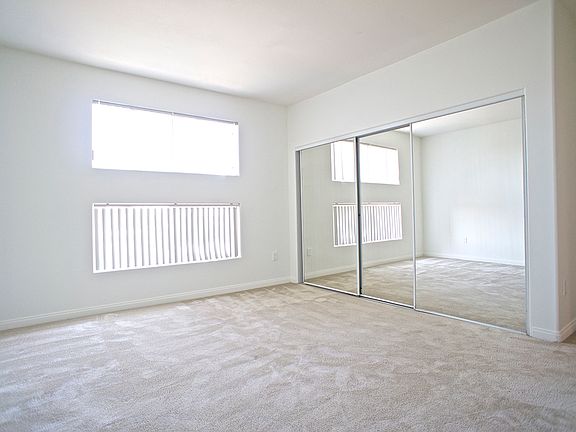 4th image of 1623 Brockton Ave APT 7