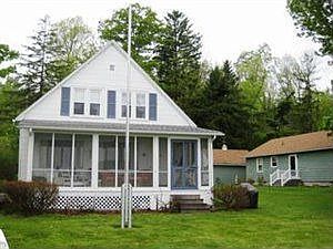 2nd image of 3254 Chautauqua Ave