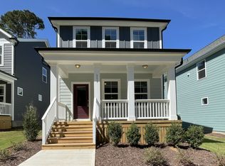 113 Weavers Grove Dr, Chapel Hill, NC 27514