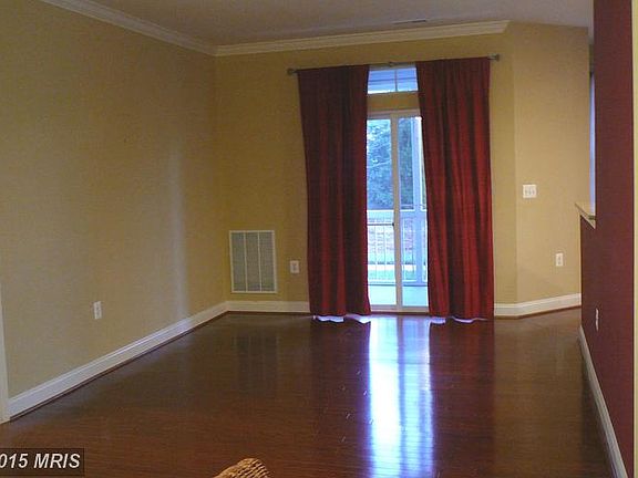 4th image of 1600 Martha Ct Unit 103