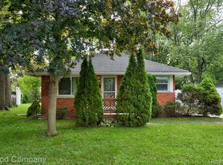 17341 Avilla Blvd, Southfield, MI 48076