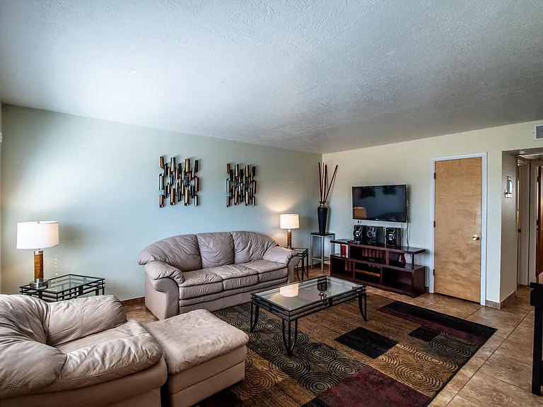 2704 N Dustin Ave — Photo 12